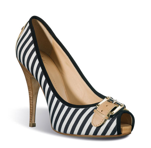 ��������� ����� � ����������� Giuseppe Zanotti Design.